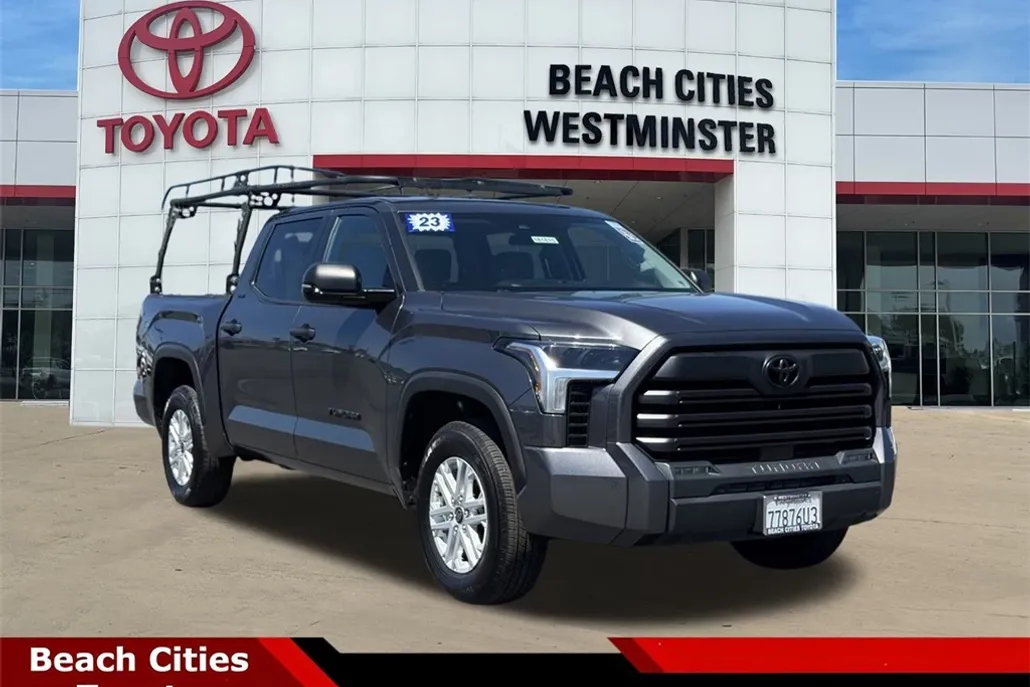 2023 Toyota Tundra SR5 photo 1