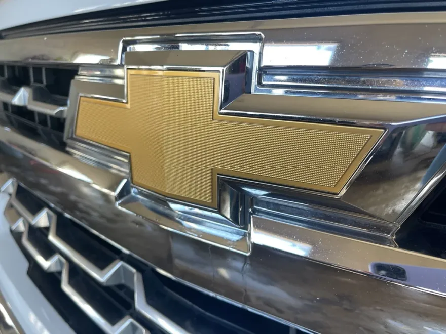 2023 Chevrolet Silverado 1500 LTZ photo 1