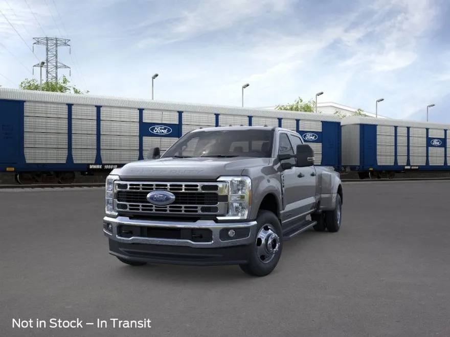 2026 Ford F-350 XLT photo 1