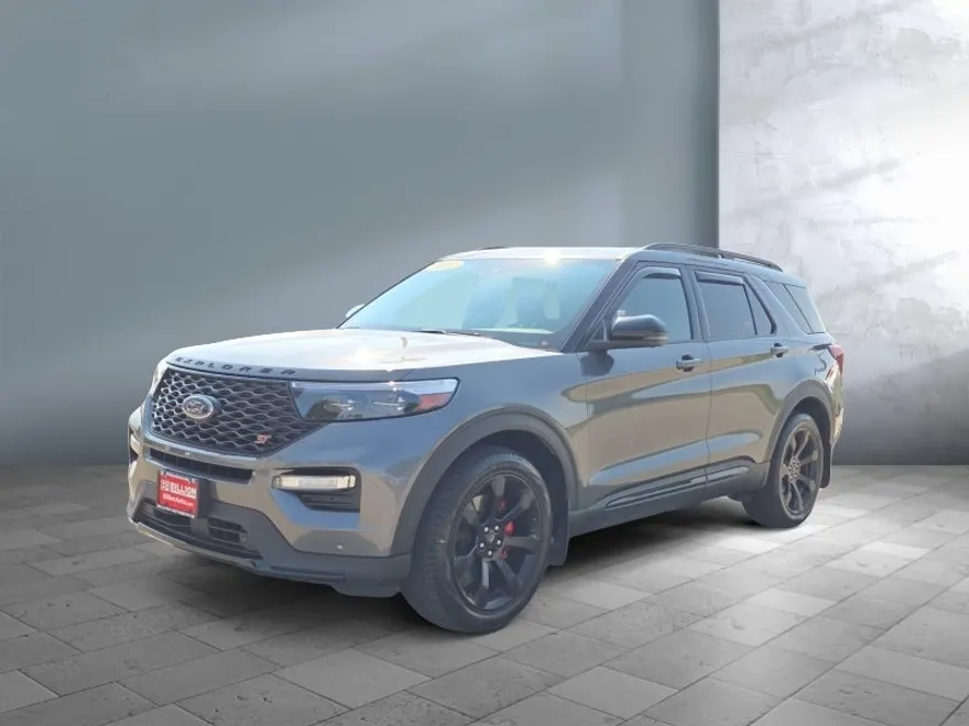2021 Ford Explorer ST photo 1