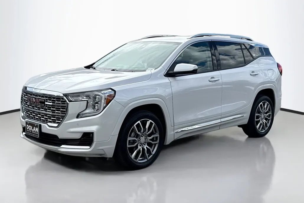 2022 Gmc Terrain Denali photo 1