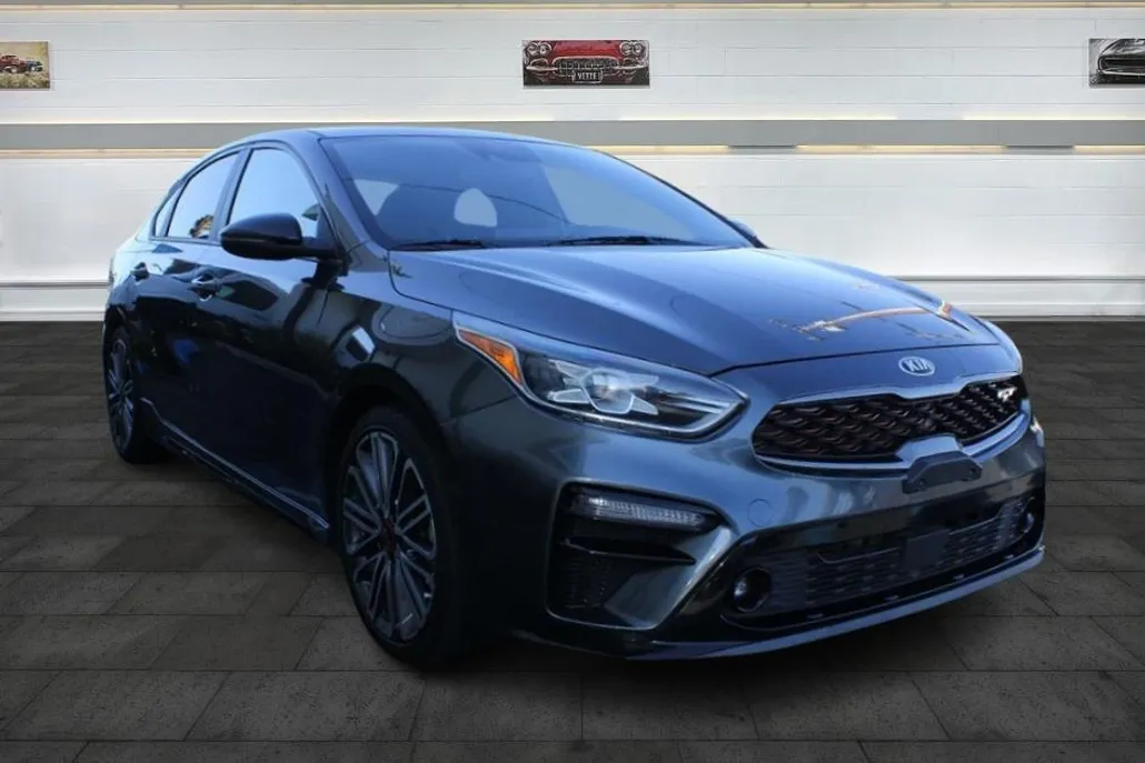 2021 Kia Forte GT photo 1