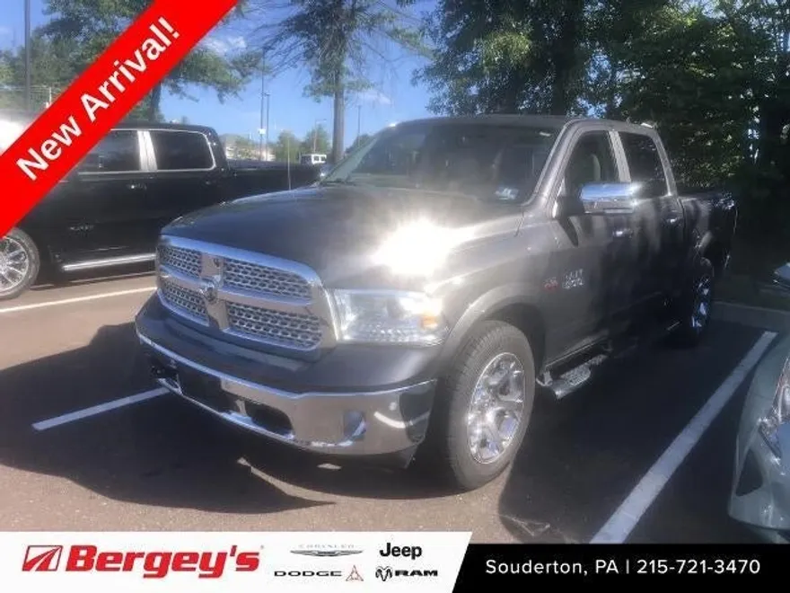 2017 Ram 1500 Laramie photo 1