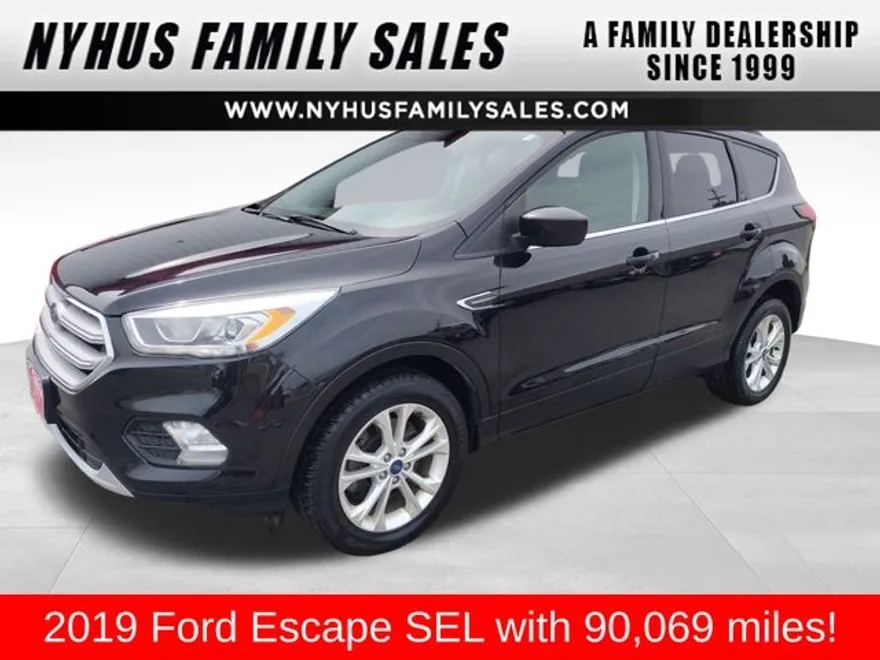 2019 Ford Escape SEL photo 1