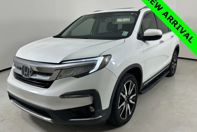 2022 Honda Pilot Touring photo 1