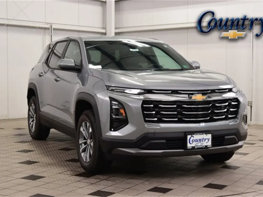 2026 Chevrolet Equinox LT photo 1