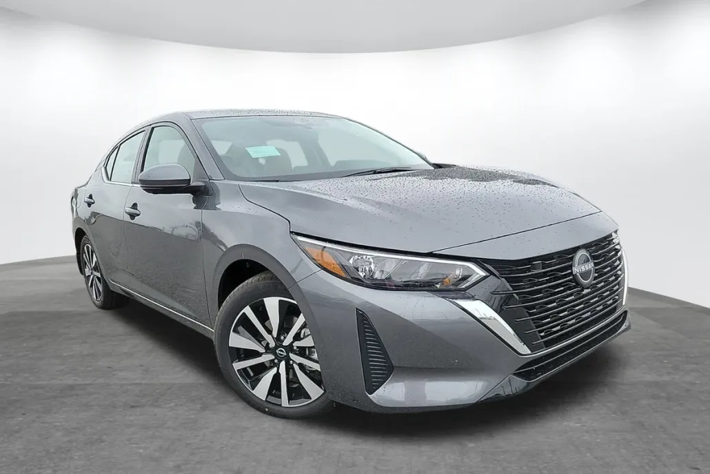 2025 Nissan Sentra SV photo 1