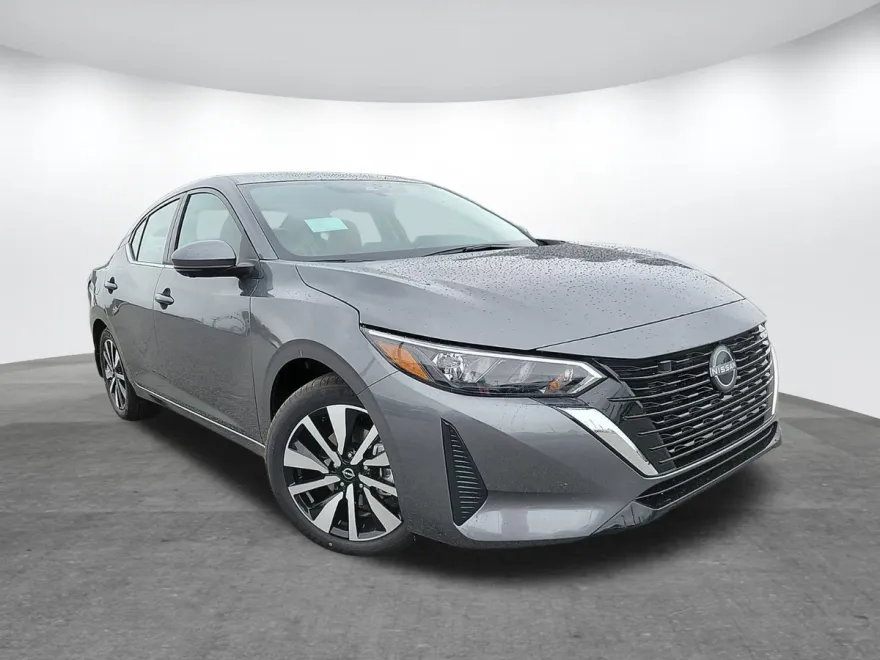 2025 Nissan Sentra SV photo 1