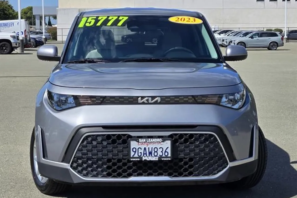 2023 Kia Soul LX S photo 1