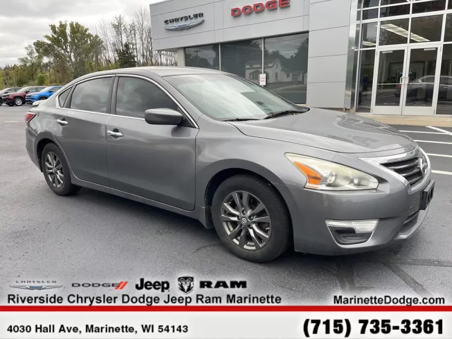 2015 Nissan Altima 2.5 S photo 1
