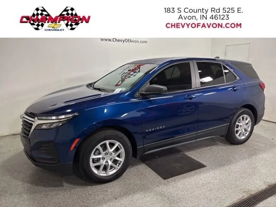 2022 Chevrolet Equinox LS photo 1