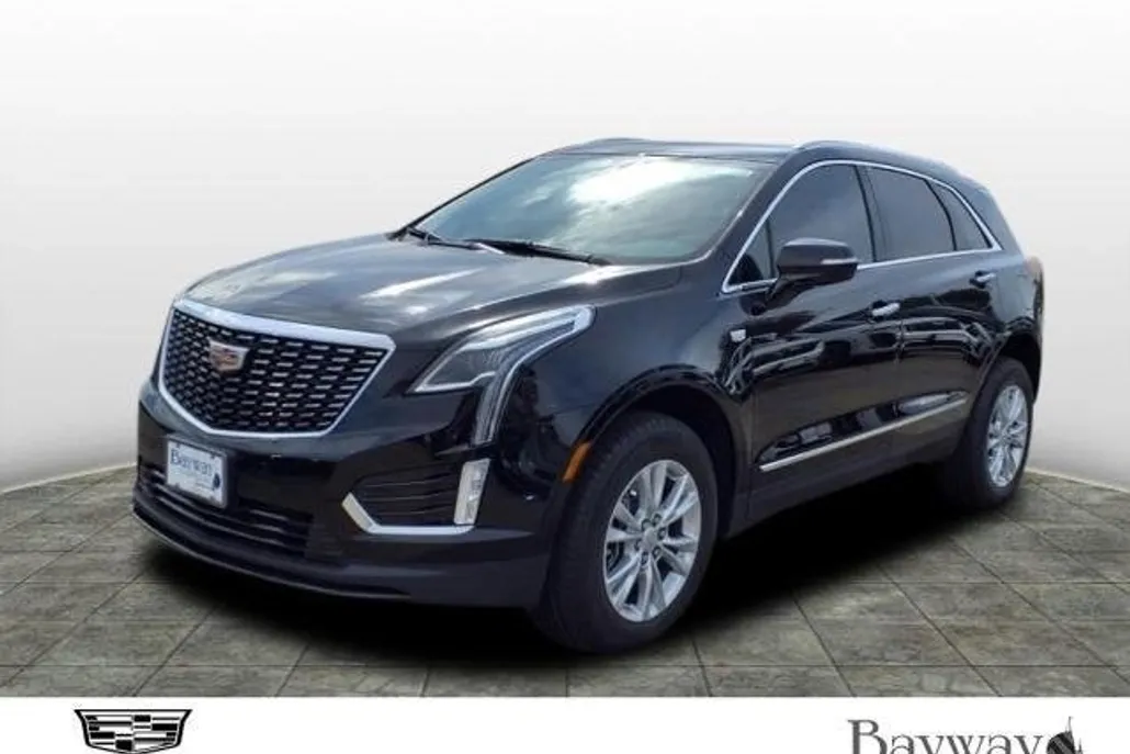 2025 Cadillac XT5 Luxury photo 1