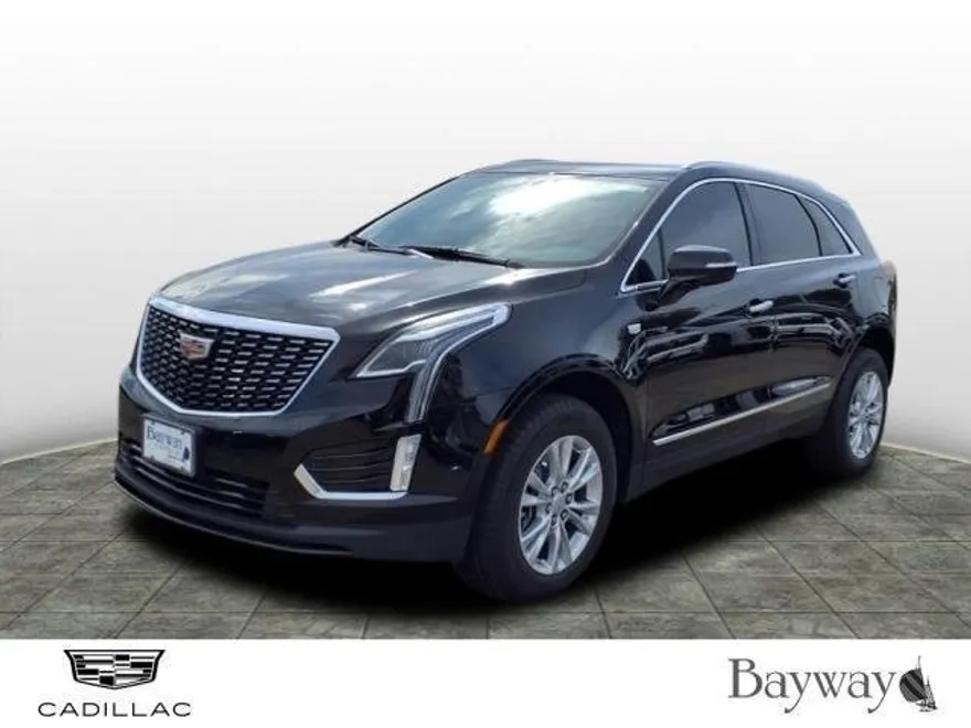 2025 Cadillac XT5 Luxury photo 1