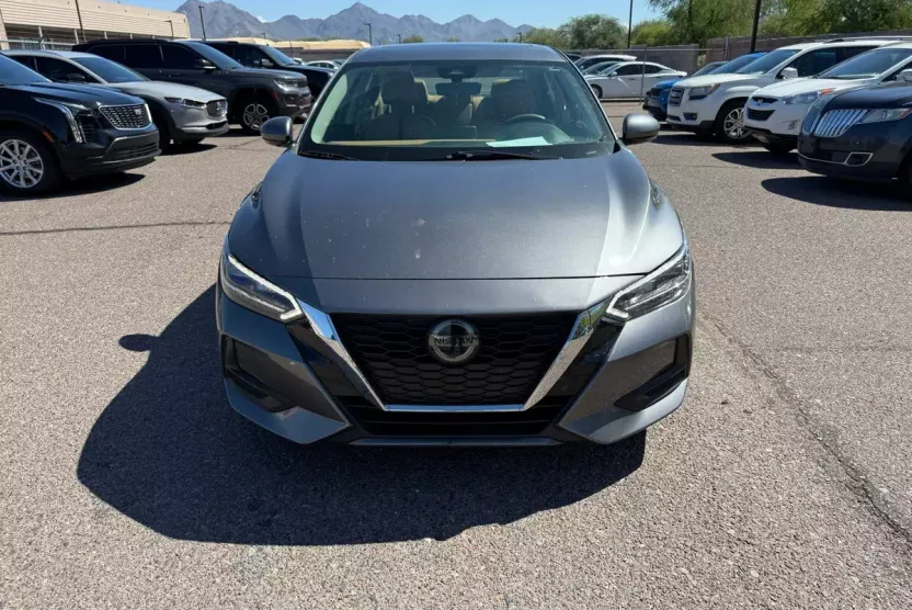 2020 Nissan Sentra SV photo 1