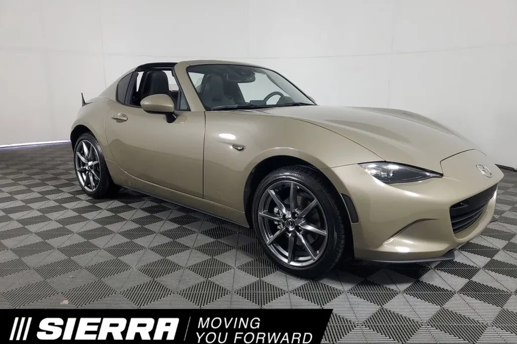 2023 Mazda MX-5 Miata RF Miata Grand Touring photo 1