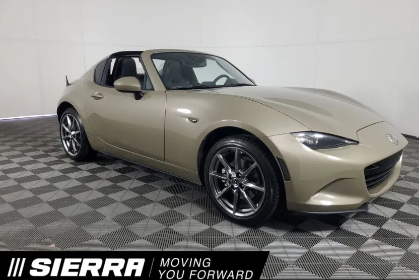 2023 Mazda MX-5 Miata RF Miata Grand Touring photo 1