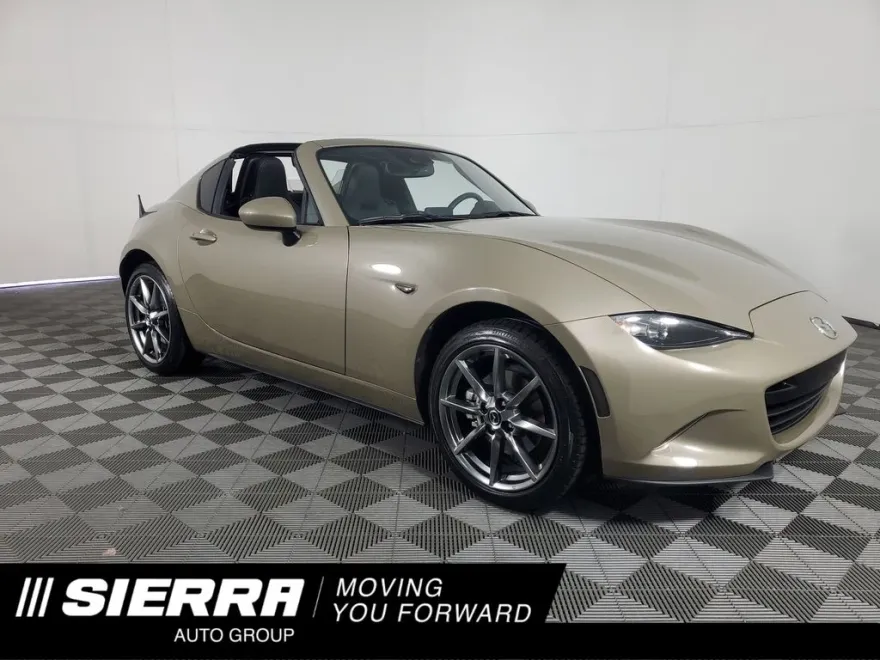 2023 Mazda MX-5 Miata RF Miata Grand Touring photo 1