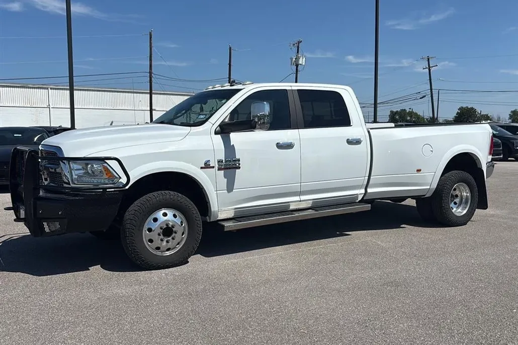 2018 Ram 3500 Laramie photo 1