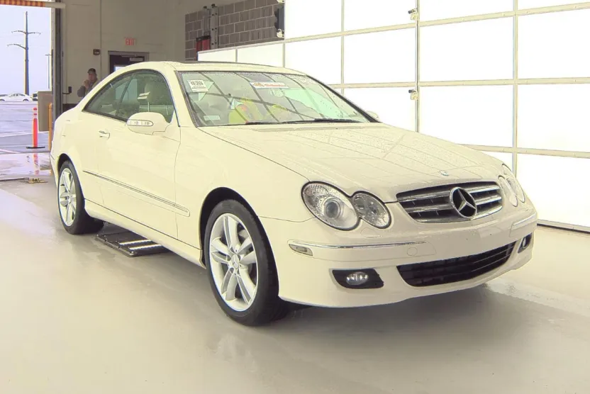 2007 Mercedes Benz CLK 350 photo 1