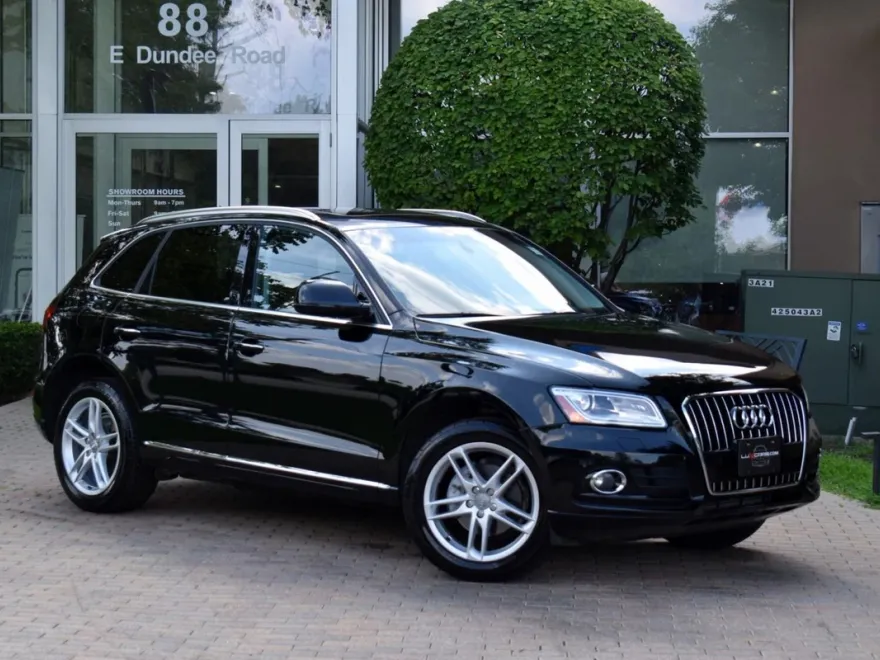 2017 Audi Q5 TFSI Premium Plus photo 1