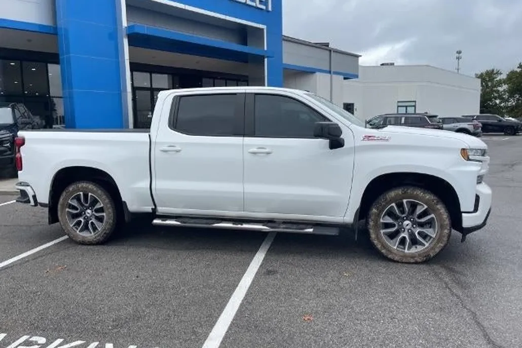 2019 Chevrolet Silverado 1500 RST photo 1