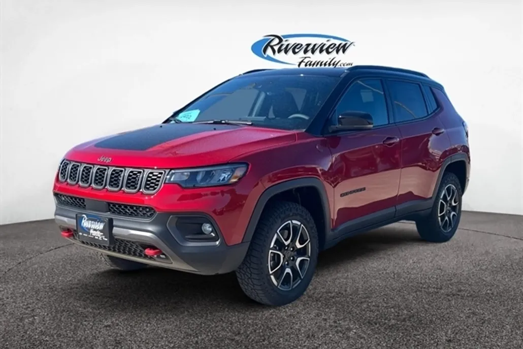 2025 Jeep Compass Trailhawk photo 1