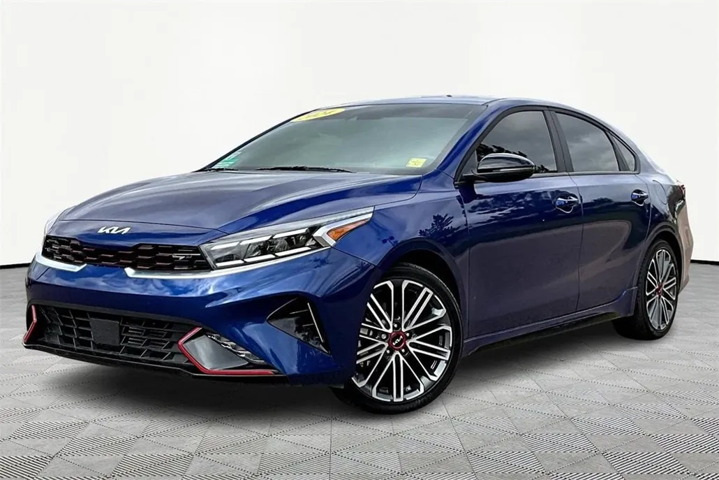 2024 Kia Forte GT photo 1