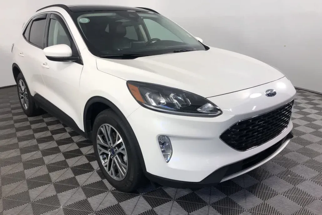 2022 Ford Escape SEL photo 1