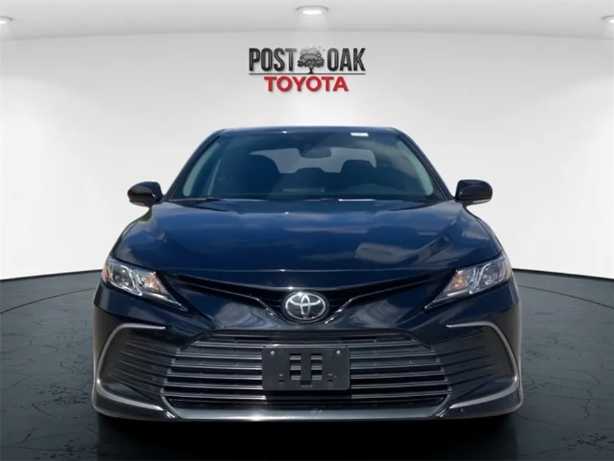 2024 Toyota Camry LE photo 1