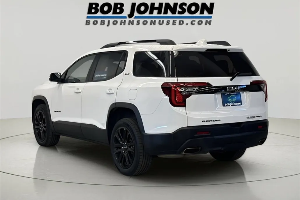 2023 Gmc Acadia SLT Elevation photo 1