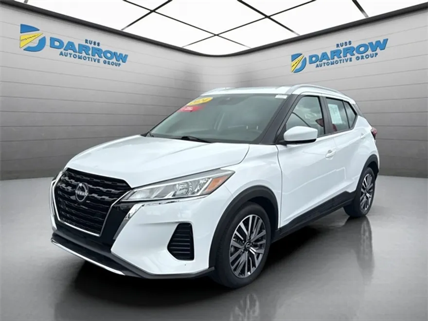 2024 Nissan Kicks SV photo 1
