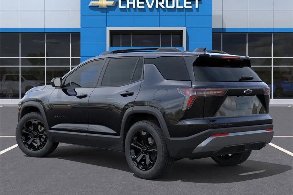 2026 Chevrolet Equinox LT photo 1