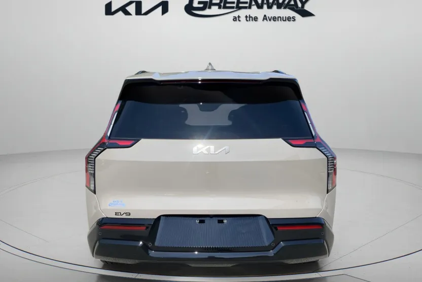 2026 Kia Sportage Hybrid EX photo 1