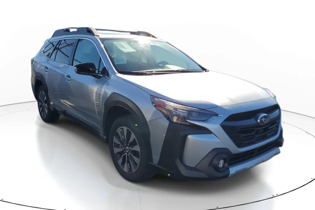 2025 Subaru Outback Limited photo 1