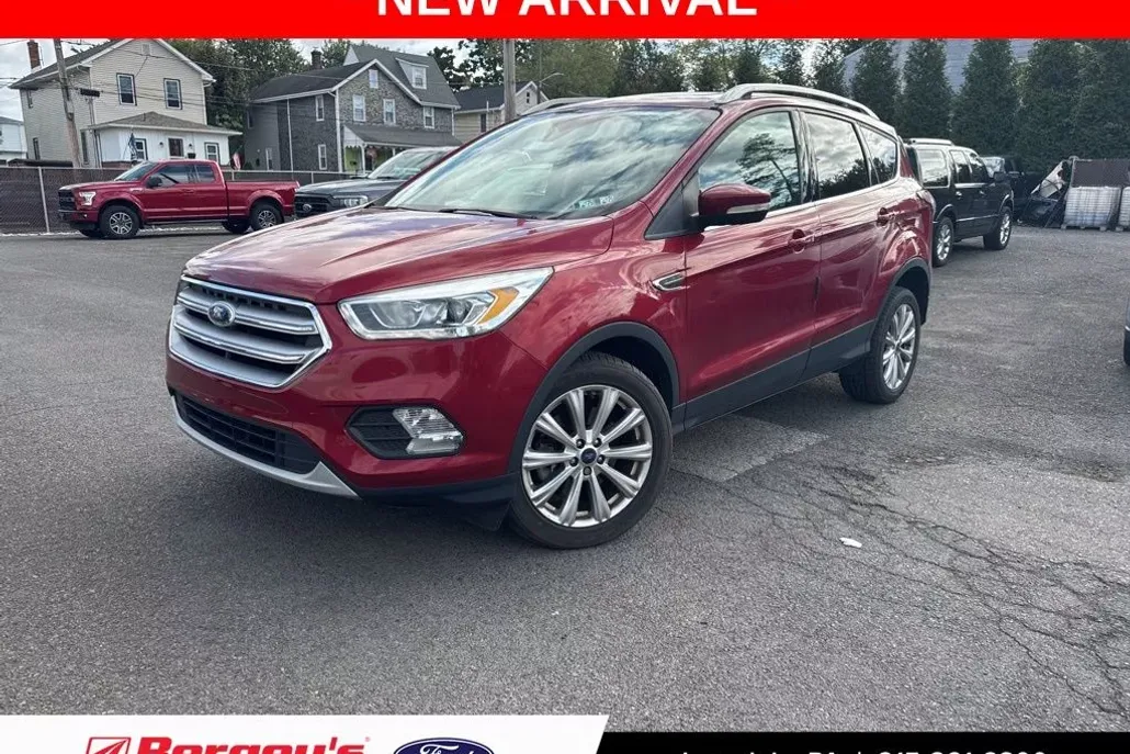 2017 Ford Escape Titanium photo 1