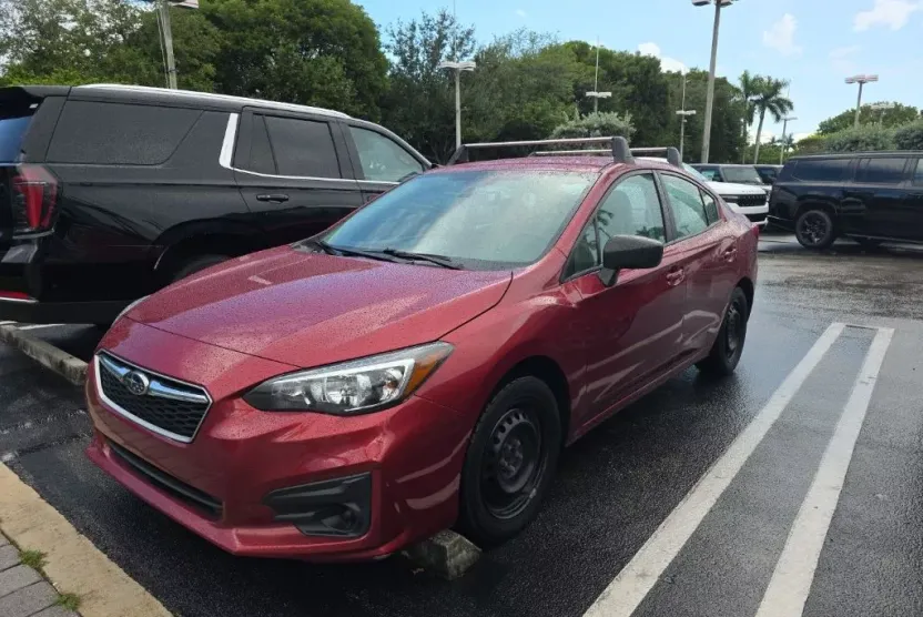 2019 Subaru Impreza 2.0i photo 1