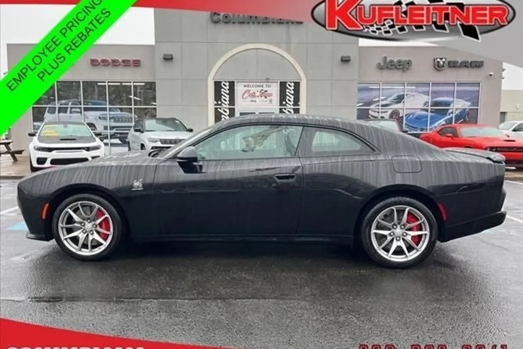 2025 Dodge Charger R/T Scat Pack photo 1