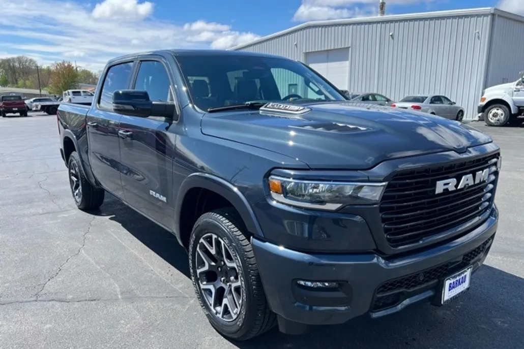 2025 Ram 1500 Laramie photo 1