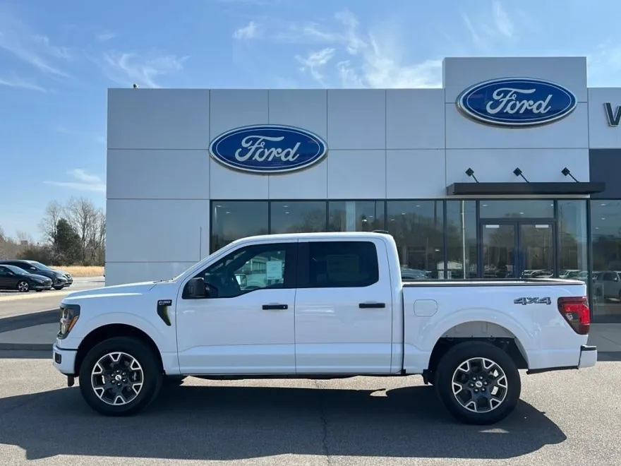 2025 Ford F-150 STX photo 1