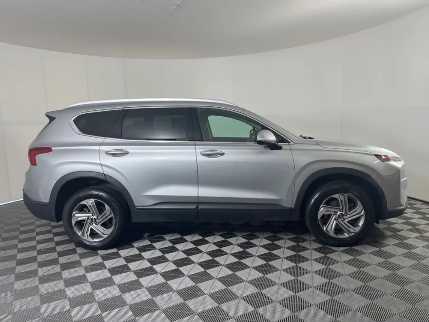 2023 Hyundai Santa Fe SEL photo 1