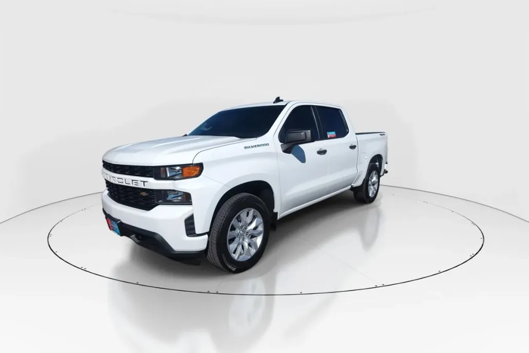 2019 Chevrolet Silverado 1500 Custom photo 1