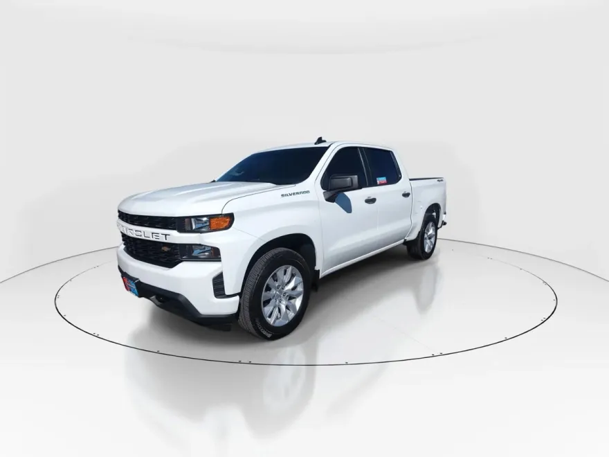 2019 Chevrolet Silverado 1500 Custom photo 1