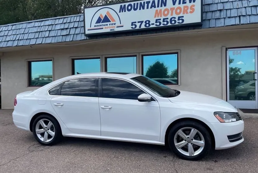 2012 Volkswagen Passat TDI SE photo 1