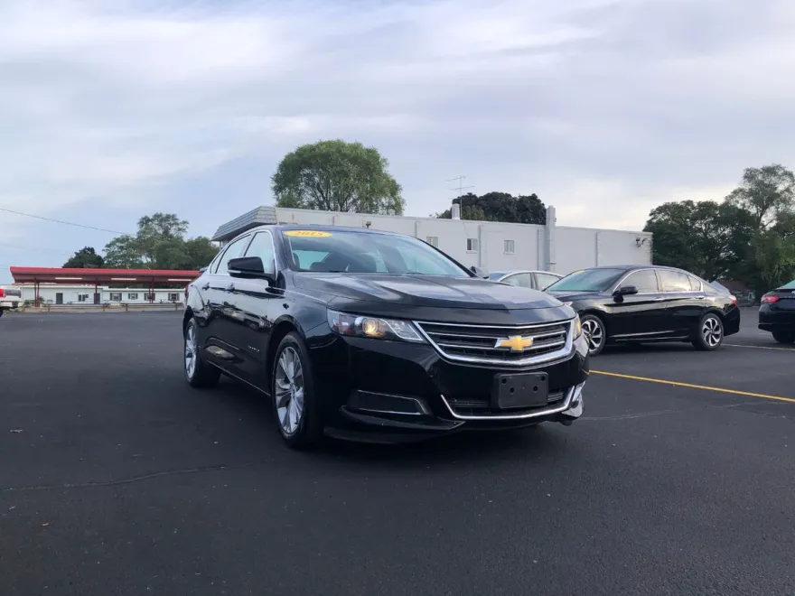 2015 Chevrolet Impala 2LT photo 1