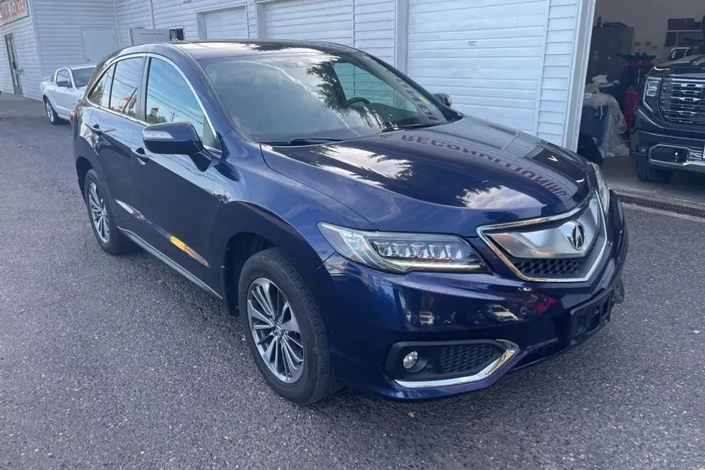 2017 Acura RDX Advance photo 1
