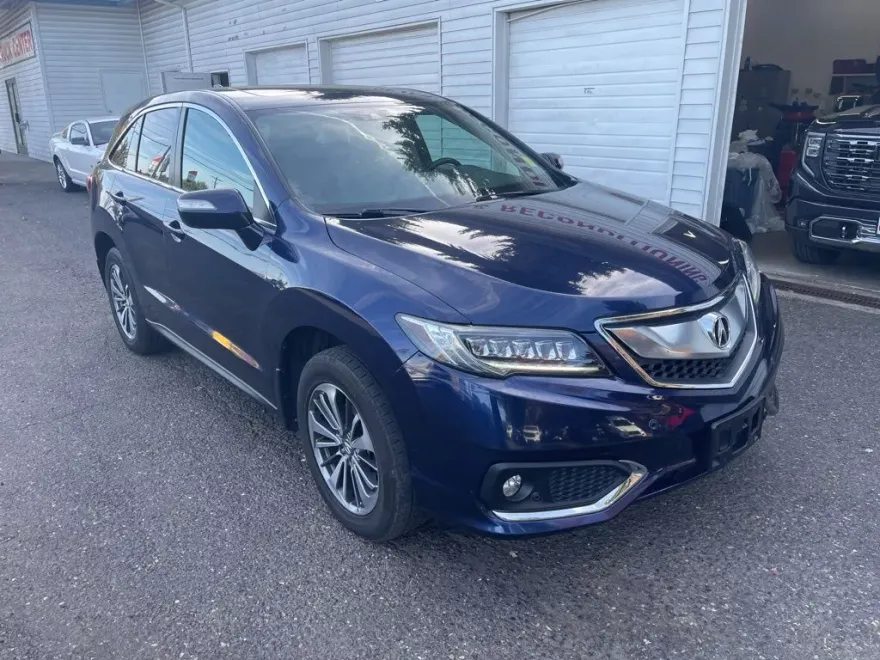 2017 Acura RDX Advance photo 1