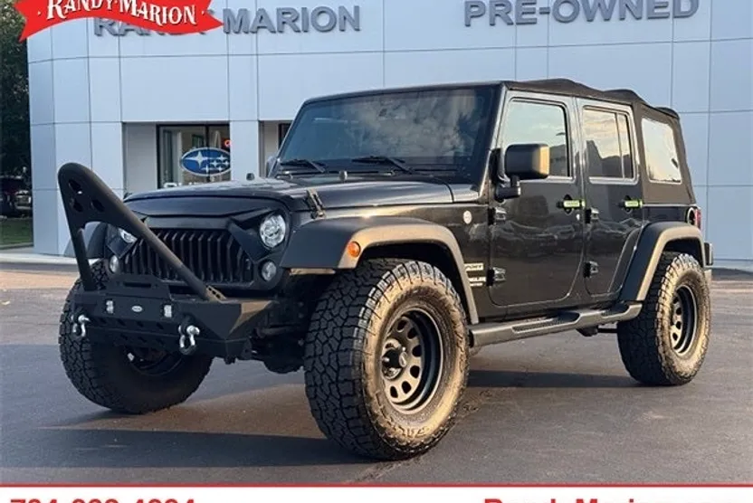 2017 Jeep Wrangler Unlimited Sport photo 1