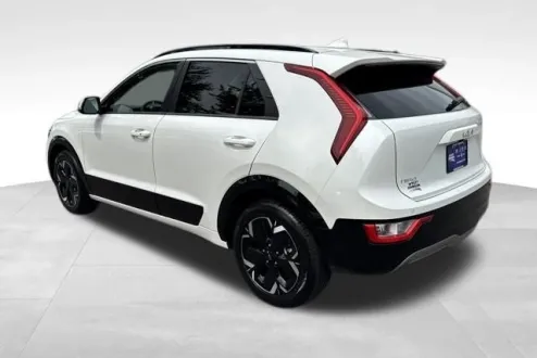 2023 Kia Niro EV Wind photo 3