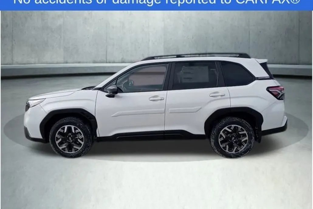 2025 Subaru Forester Premium photo 1