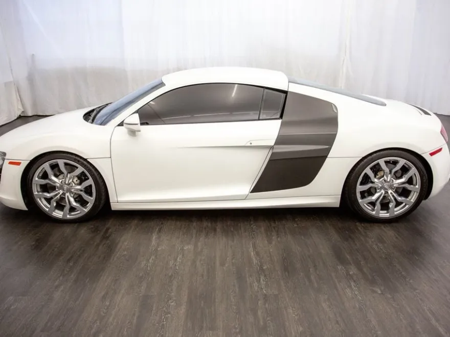 2011 Audi R8 5.2 photo 8